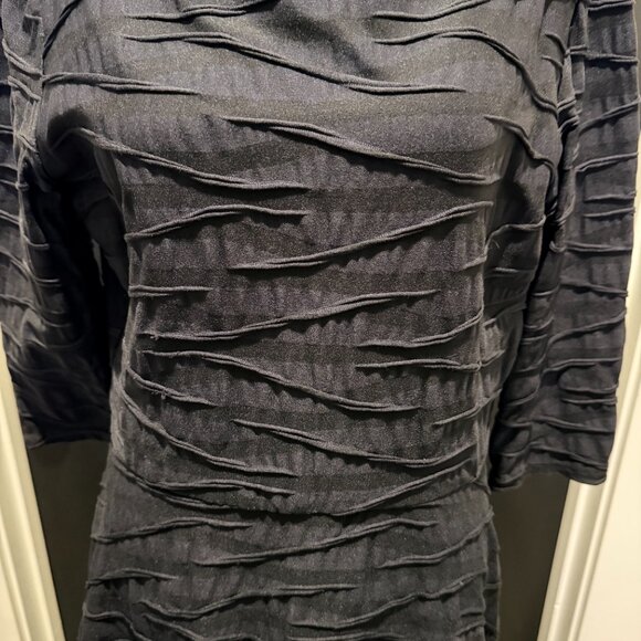 DONNA MORGAN FIT AND FLARE BLACK COCKTAIL DRESS - Picture 5 of 11